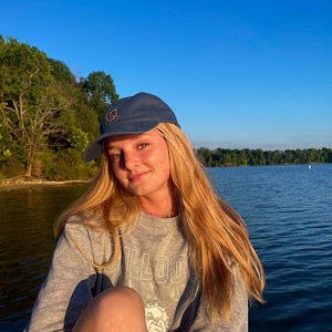 Meet your Posher, Keely